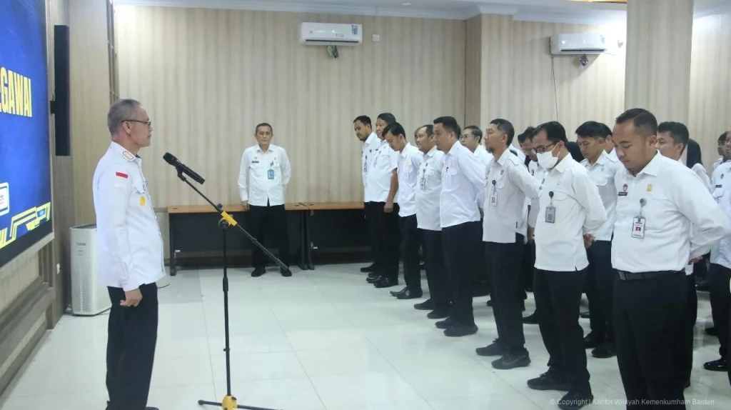 Kanwil Kemenkum Banten Galang Donasi untuk Korban Banjir di Sumatera
