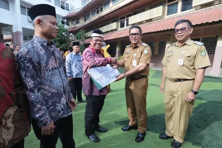 Pemkot Tangerang Apresiasi 25 Ketua RW Berprestasi Penerima Penghargaan Proklim Nasional 2025