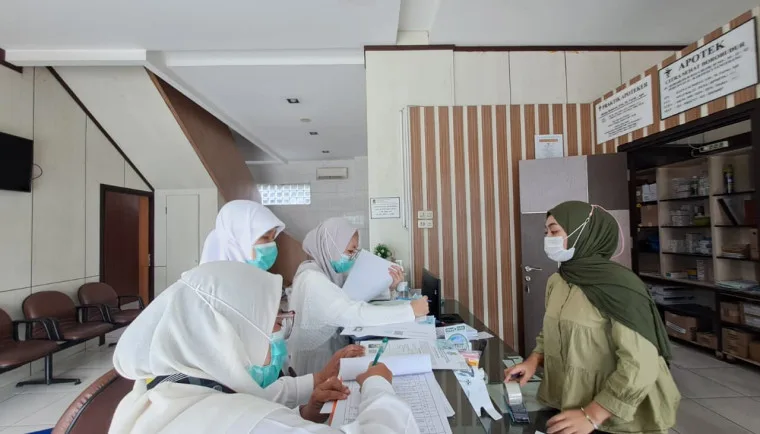 Supervisi Fasilitatif Petugas Puskesmas Jalan Emas di Klinik dan BPM Bencongan