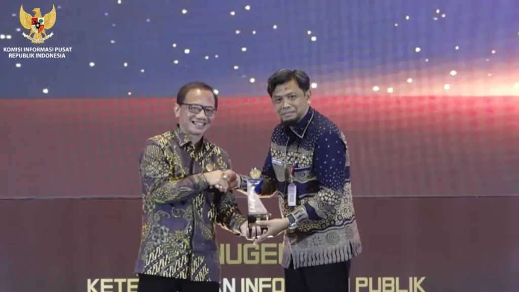 Pemprov Banten Kembali Raih Predikat Badan Publik Informatif 2025