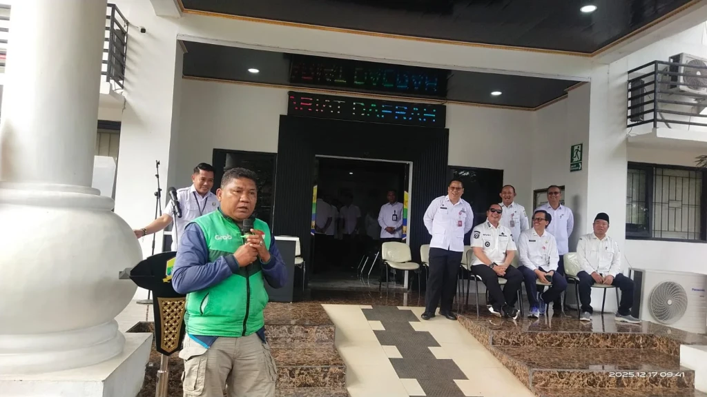 Respon Cepat Wali Kota Serang, Ratusan Ojol Dapat Bantuan Sosial dalam 48 Jam