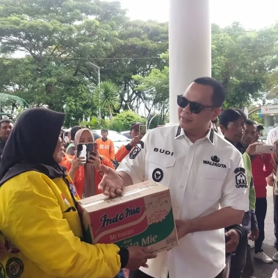 Serdadu Terima 153 Paket Sembako dan 2.295 Ton Beras di Puspemkot Serang