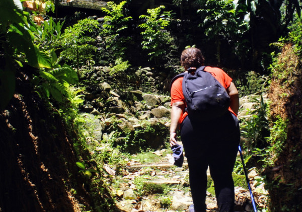 5 Barang Yang Wajib Kamu Bawa Saat Traveling