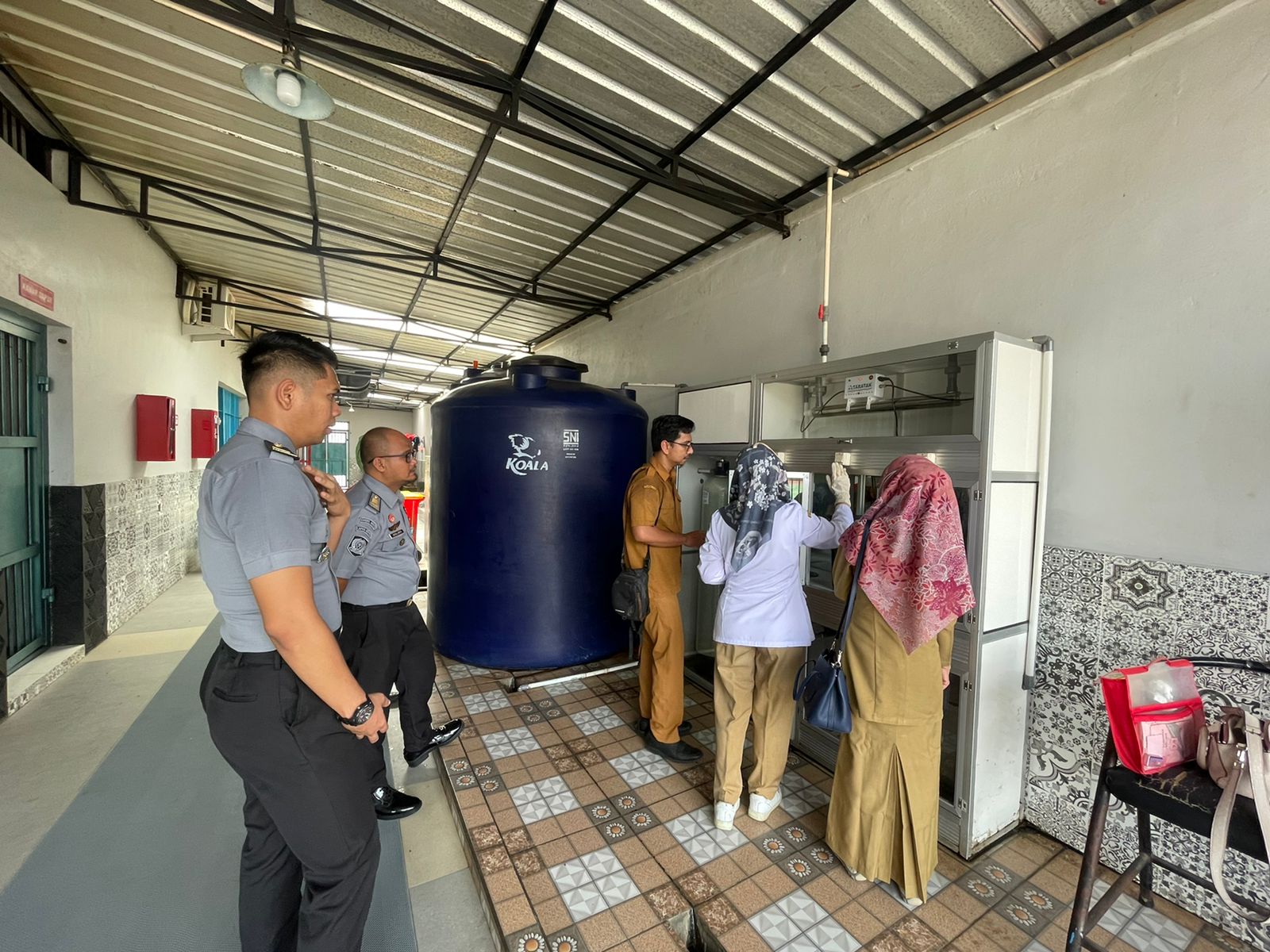 Lembaga Pemasyarakatan Kelas IIA Serang Lakukan Pengujian Hygienitas Makanan dan Minuman