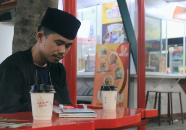 Cara Memilih Tema Tulisan yang Menarik untuk Menyentuh Hati Pembaca