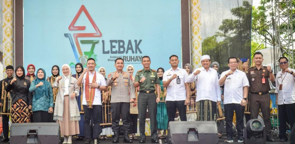 Ribuan Warga Padati Alun-Alun, Gemuruh Lebak Ruhay 2025 Resmi Dibuka, Ini Pesan Bupati di HUT Lebak ke-197