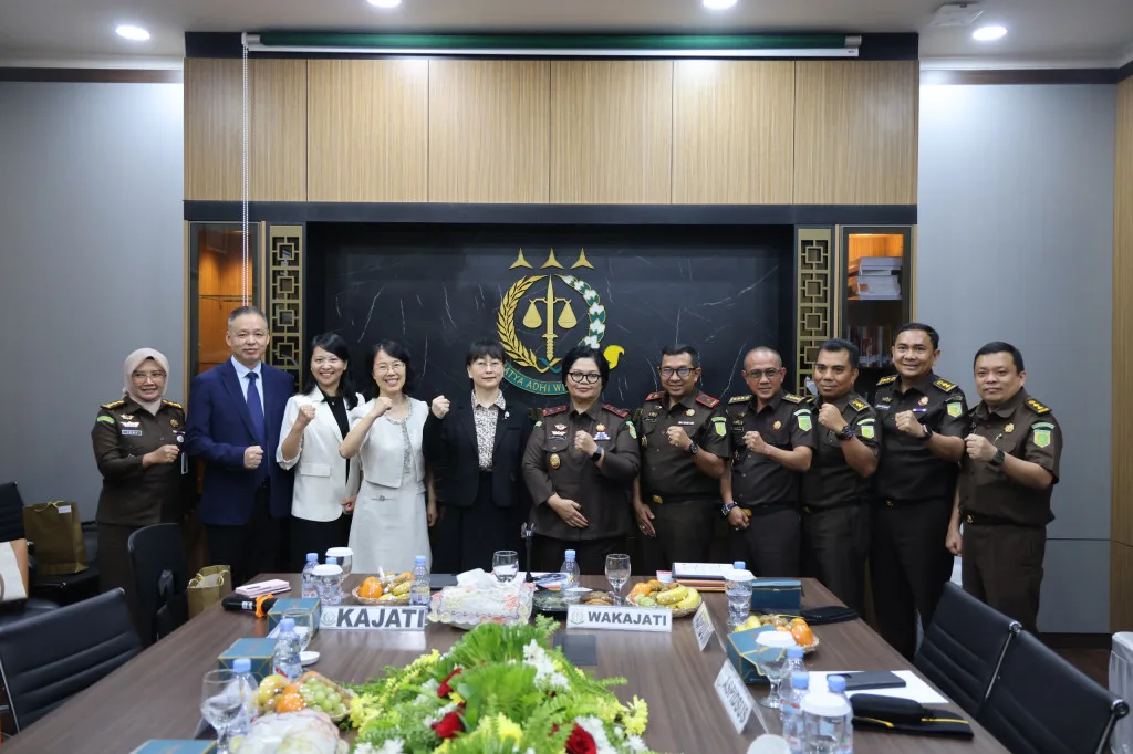 Kejati Banten Terima Kunjungan Delegasi Kejaksaan Rakyat Zhejiang, Bahas Penegakan Hukum dan Restorative Justice
