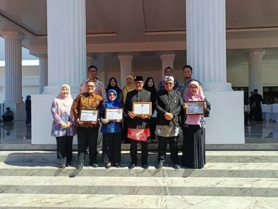 Kota Tangerang Raih Dua Penghargaan Bergengsi di Bidang Kesehatan, Bukti Nyata Komitmen Lawan TBC