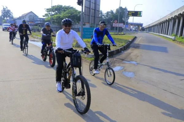 DPRD Kota Tangerang Dukung Penuh “Jumat Bebas Kendaraan”: Langkah Nyata Menuju Kota Hijau dan Sehat