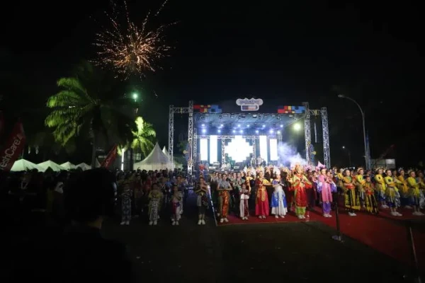Malam Puncak Festival Budaya Kota Tangerang 2025 Pecah! Seni, UMKM, hingga Aksi Kemanusiaan Bersatu