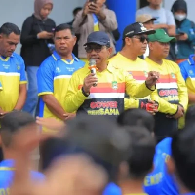 Wali Kota Lepas 75 Atlet Muda FORSSEKOT ke Piala Kadin Bandung Barat, Tegaskan Komitmen Cetak Generasi Emas Sepak Bola Tangerang