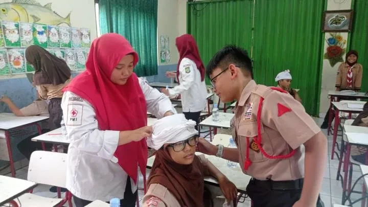 Ratusan Siswa SD Dilatih Jadi “Dokter Kecil”, PMI Siapkan Generasi Penolong Sejak Dini