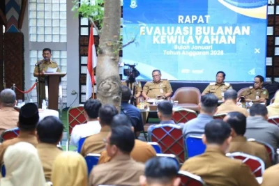 Hujan Masih Tinggi, Wali Kota Sachrudin Siaga Penuhkan Jajaran Hingga Kelurahan