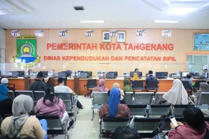 Urus Dokumen Kependudukan Libur Dua Hari Saat Natal 2025, Pemkot Tangerang Bocorkan Jadwal Normalnya