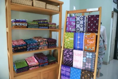 Hari Batik Nasional: Kota Tangerang Tunjukkan Kekayaan Motif Batik yang Sarat Filosofi