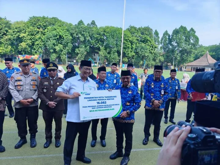 Pemkot Salurkan Bantuan Miliaran Rupiah, Siapa Saja yang Kebagian di HUT ke-54 KORPRI?