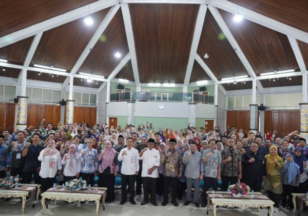 Tutup Pelatihan Guru 2026, Wawalkot Tangerang Tekankan Peran Strategis Pendidik Menyongsong Masa Depan