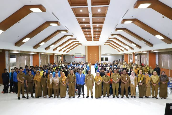 Dari Tangerang untuk Masa Depan: Ratusan Mahasiswa Kurang Mampu Dibantu Kuliah hingga Perguruan Tinggi