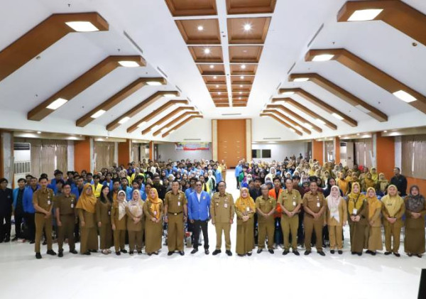Dari Tangerang untuk Masa Depan: Ratusan Mahasiswa Kurang Mampu Dibantu Kuliah hingga Perguruan Tinggi
