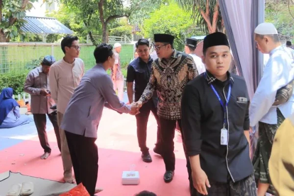 Wakil Wali Kota Tangerang Ajak Santri Jadi Pemimpin Bangsa, Bekal Ilmu dan Akhlak Jadi Kunci Sukses