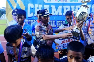 Pemkot Tangerang Mantapkan Komitmen Lahirkan Bintang Sepak Bola Masa Depan, Kejurnas U-12 Piala Wali Kota Jadi Panggung Bakat Muda