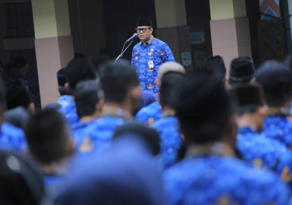 Apel Perdana 2026, Wakil Wali Kota Tegaskan SPM Jadi Harga Mati Pelayanan Publik