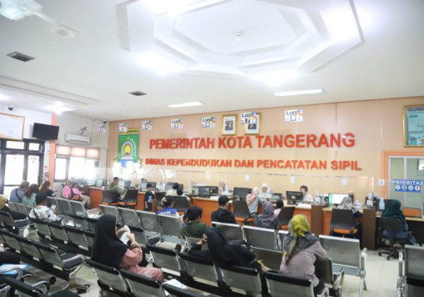 Dokumen Hilang Akibat Banjir? Disdukcapil Kota Tangerang Layani Cetak Ulang Gratis