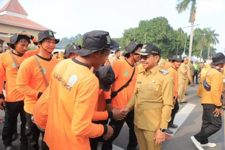 Pemkot Tangerang Gelar Apel Siaga Kebersihan: Wali Kota Sachrudin Tekankan Peran ASN dan Warga Jaga Kota Tetap Bersih