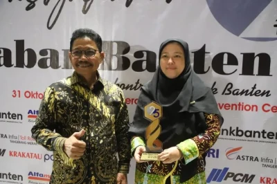 Wali Kota Tangerang Sachrudin Dianugerahi Tokoh Berpengaruh 2025, Bukti Kepemimpinan Visioner dalam Transformasi Digital