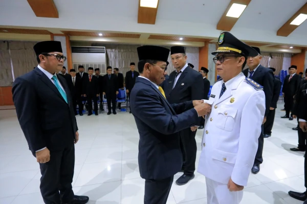 Perkuat Birokrasi, Wali Kota Tangerang Lantik 112 Pejabat Baru: “Langsung Adaptasi dan Layani Masyarakat dengan Baik”