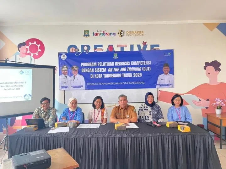 Cetak Tenaga Kerja Siap Pakai, 48 Lulusan SMK Kota Tangerang Ikuti Program OJT di PT AEON Indonesia