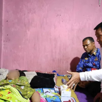 Bupati Tangerang Tanggung Biaya Pengobatan Warga Penderita Kanker Payudara di Kosambi