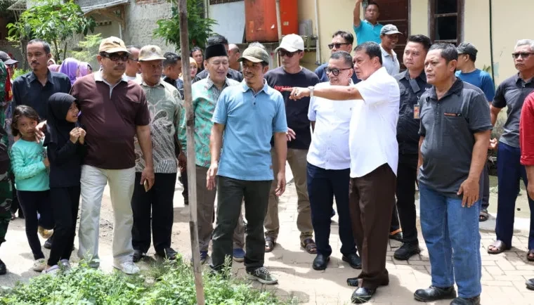 Bupati Tangerang Turun Langsung ke Lokasi Genangan Air di Cisoka, Janji Solusi Konkret Lewat Pembangunan Tandon Tahun 2026