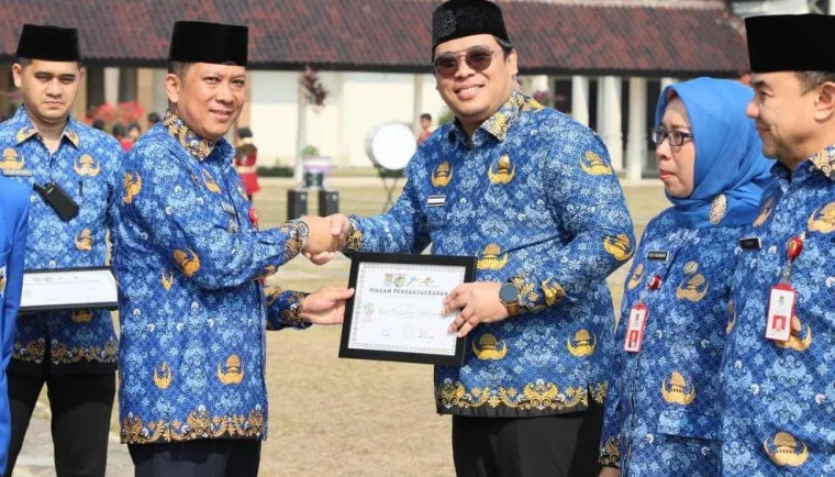 Memperingati Hari Sumpah Pemuda: Pj Bupati Tangerang Ajak Generasi Muda Jaga Persatuan dan Kesatuan Bangsa