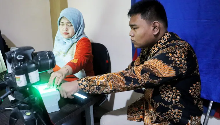 Kantor Kecamatan Rajeg Kabupaten Tangerang Lakukan Perekaman E-KTP Bagi Pelajar Usia 17 Tahun