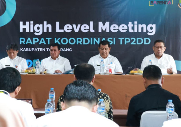 Bupati Tangerang Tegas: "Tinggalkan Transaksi Transaksi Manual, Semua Harus Digital