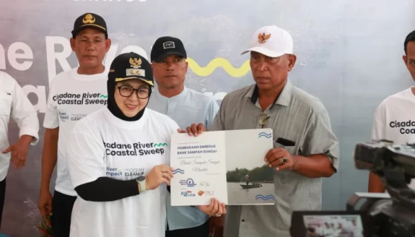 Wabup Intan Ajak Masyarakat Wujudkan Gerakan Nyata Jaga Sungai Cisadane Lewat Cisadane River Coastal Sweep