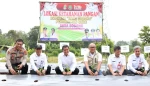 Lahan Tidur Berbuah Manis, Bupati Tangerang Resmikan Greenhouse dan Panen Perdana Melon di Desa Sodong