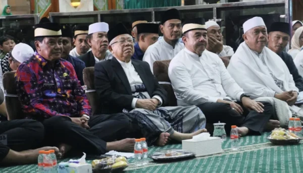Penuh Kekhidmatan, Ribuan Warga Padati Acara “Tangerang Mengaji” Bersama KH. Ma’ruf Amin dan Bupati Ahmed Zaki Iskandar