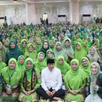 Maulid Nabi dan Pengajian Muslimat NU, Bupati Tangerang: “Kekuatan Umat Ada pada Kesatuan dan Kepedulian Sosial”