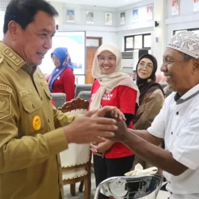 Bupati Tangerang Buka Pemeriksaan Kesehatan Gratis untuk Lansia, Ungkap Komitmen Besar di HKN 2025