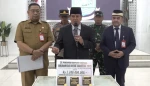 Tak Henti Berbagi, Pemkab Tangerang Kembali Salurkan Rp1,2 Miliar untuk Korban Banjir Bandang Sumatera