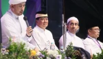 Penuh Syukur dan Haru, Ribuan Warga Padati Alun-Alun Tigaraksa dalam Acara “Tangerang Bersyukur”