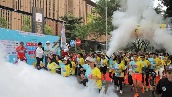 Tangsel Color and Bubble Run 2025 Meriahkan HUT ke-17 Kota Tangerang Selatan