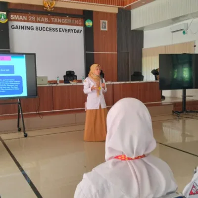 Penyuluhan NAPZA dan Skrining Merokok di SMAN 28 Kabupaten Tangerang