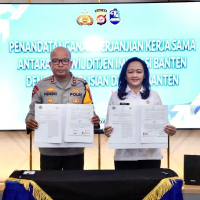 Kanwil Imigrasi dan Polda Banten Teken PKS Optimalisasi Desa Binaan untuk Cegah TPPO