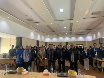 Kaum Remaja Diminta Hindari Pernikahan Dini
