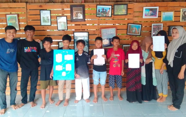 PEMBELAJARAN KREATIF DAN MENARIK BERSAMA MAHASISWA PGSD UNIVERSITAS SETIA BUDHI RANGKASBITUNG