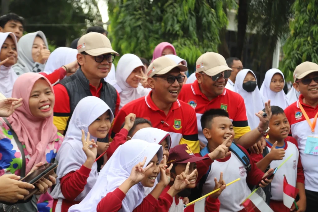 Jalan Sehat 25 Wali Kota Peserta Rakorkomwil Apeksi Jadi Ajang Promosikan UMKM dan Budaya Kota Cilegon