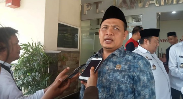 Ketua DPRD kota Cilegon, Hadiri Halal Bihalal di PT JMR.